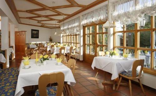 Hotel Landgasthof Gschwendtner Allershausen Buitenkant foto